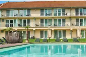 Sunshine 208 apartman, Balatonszarszo