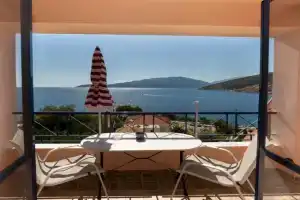 Natassa Apartments, Aghia Efimia