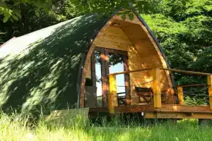 Glamping Jezero, Cacak