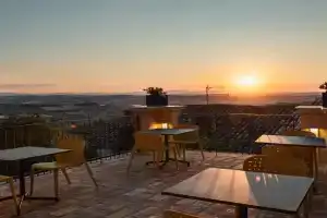 OGNISSANTI GuestHouse & Suites, Fermo