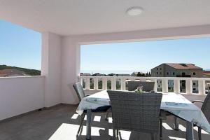Apartmani “Karla”, Krvavica