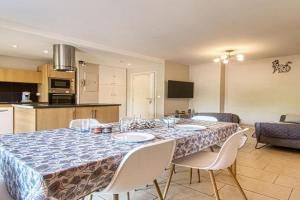 Apartment Les Jardins de Phebus by Interhome, Frejus