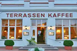 Ferienwohnung 2 mit Meerblick und Apartments, Heringsdorf