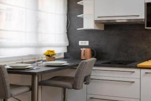 Luxury Studios & Room Five, Split