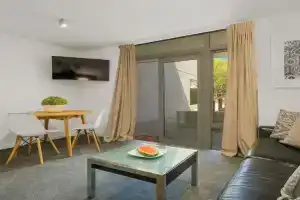 The Alps Studio, Queenstown
