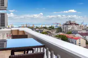 Luxury Apartment in the City Centre, Odessa