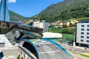 Barthe Holidays I Apartamento céntrico en Andorra 6PAX I Ideal grupo o familia, a 1 min de Caldea I Perfección, Andorra La Vella
