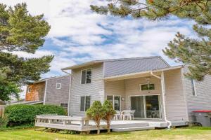 Gaea House, Seaside
