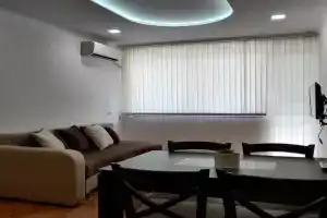 White Apartment, Kazanlak