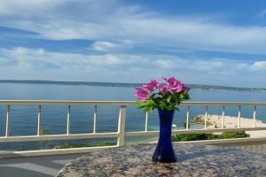 Apartman ll s pogledom i između Splita i Trogira su Kaštela Dalmacija Hrvatska, Kastel Stari