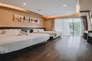 Aeropod Cactus Rail Suite With Balcony - Apartments, Kota Kinabalu
