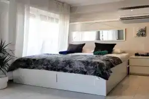 Bonavista Studio with a Balcony -, Calella