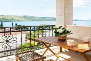 Sea View Apartments, Seget Vranjica