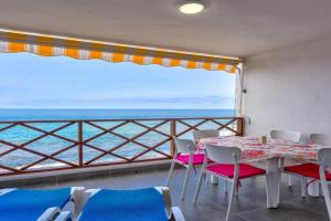 Neptuno 2A017 Apartments, Puerto de Santiago