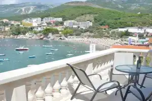 Andaluni Beach Apartments, Przno