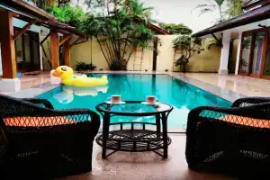 Orange palm pool villa, Bophut