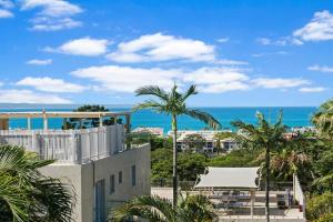 Descola 10 - Ocean Views Close to Noosa Main Beach Apartments, Noosa Heads