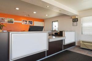 Americas Best Value Inn & Suites, Humble