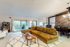Forest Creek 26 Apartments, Mammoth Lakes