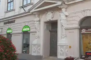 Főtér Apartman, Baja
