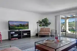 Our Mesquite-Refreshed 1st floor nature preserve & mtn view condo! Apartments, Palm Springs