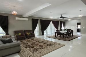 Pinevalley Homestay Presint 12, Putrajaya
