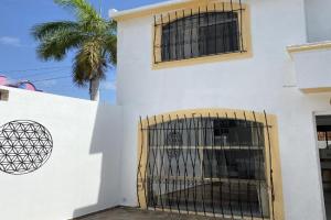 flower of life Guest house, Cancun