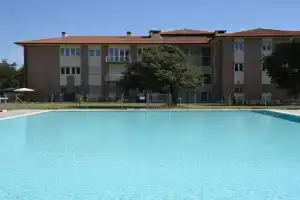 Residence Il Piviere app 7 with private garden Apartments, Livorno
