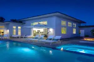 Modern Distinction in South Permit# 3922 Guest house, Palm Springs