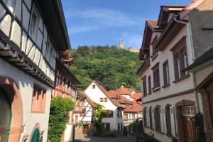Turmwohnung Büdinger Hof Apartments, Weinheim