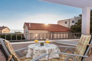 Neno Apartments, Makarska