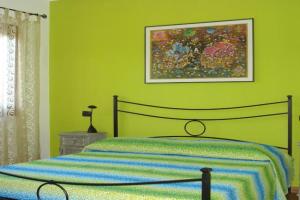 Master apartment in villa 6 to 8 persons with large private garden, Capoliveri