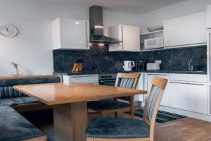 Terrassen-Appartement Held by-Appartements Apartments, Schladming