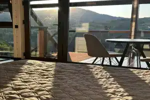 Lisoviy Zatyshok 2 ,kotedzhi,baseyn,chan-dzhakuzi Guest house, Slavskoye