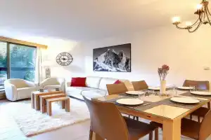 Appartement à: Balcon Sud, 4-6 pers. - FR-1-575-14 Apartments, Courchevel