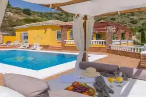Villa Raquel by Ruralidays, Torrox
