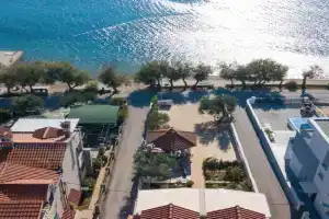 Apartments Ivanka on the beach, Vodice