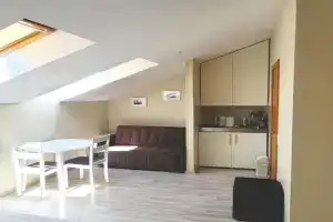 Butukasi Apartments, Nida