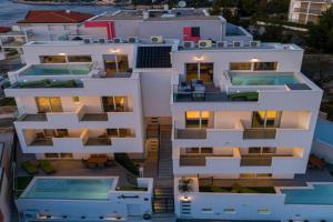 Aquarelle Apartments apt no 1 and 3, Primosten