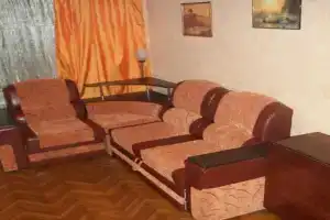 3-h komnatnaya v tsentre Apartments, Cherkassy