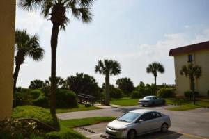 Unit 8112 - Ocean & Racquet Club Guest house, Saint Augustine Beach