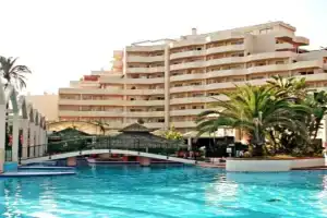 Precioso apartamento frente al mar Benalbeach, Torremolinos