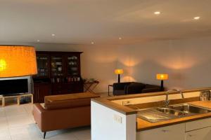 Two bedroom apartment - 50 meters from beach and KYC, Koksijde