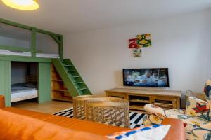 Family Loft Apartments, Bozi Dar
