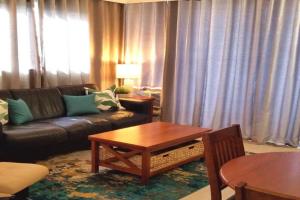Waikiki Kuhio 1-bedrm Apt, Ocean view, Free Parking & Wifi Apart-hotel, Honolulu