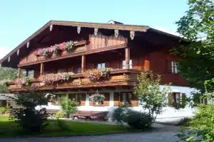 Gästehaus Kress - Chiemgau Karte Apartments, Inzell