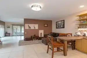 Calm and private apartment by Polo Apartments, Kaunas