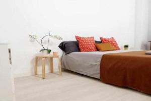 Hostal Urban Basic Hotel, Cornella de Llobregat