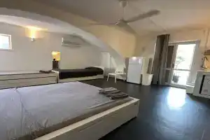 Casa Luvi, Vulcano Porto