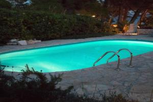 Stunning Villa 4 Bedrooms Villa Zlatni Rat Stunning Location, Bol